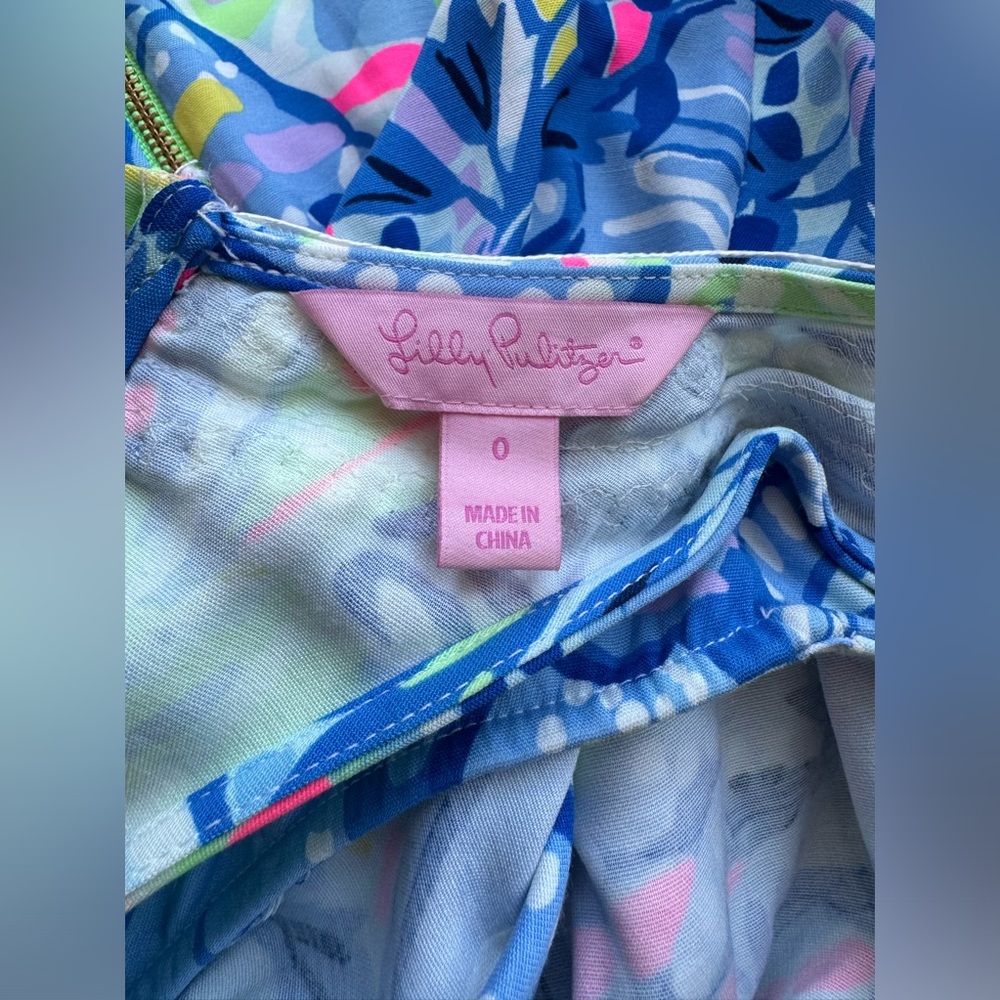 Lily Pulitzer - Picture 6 of 7